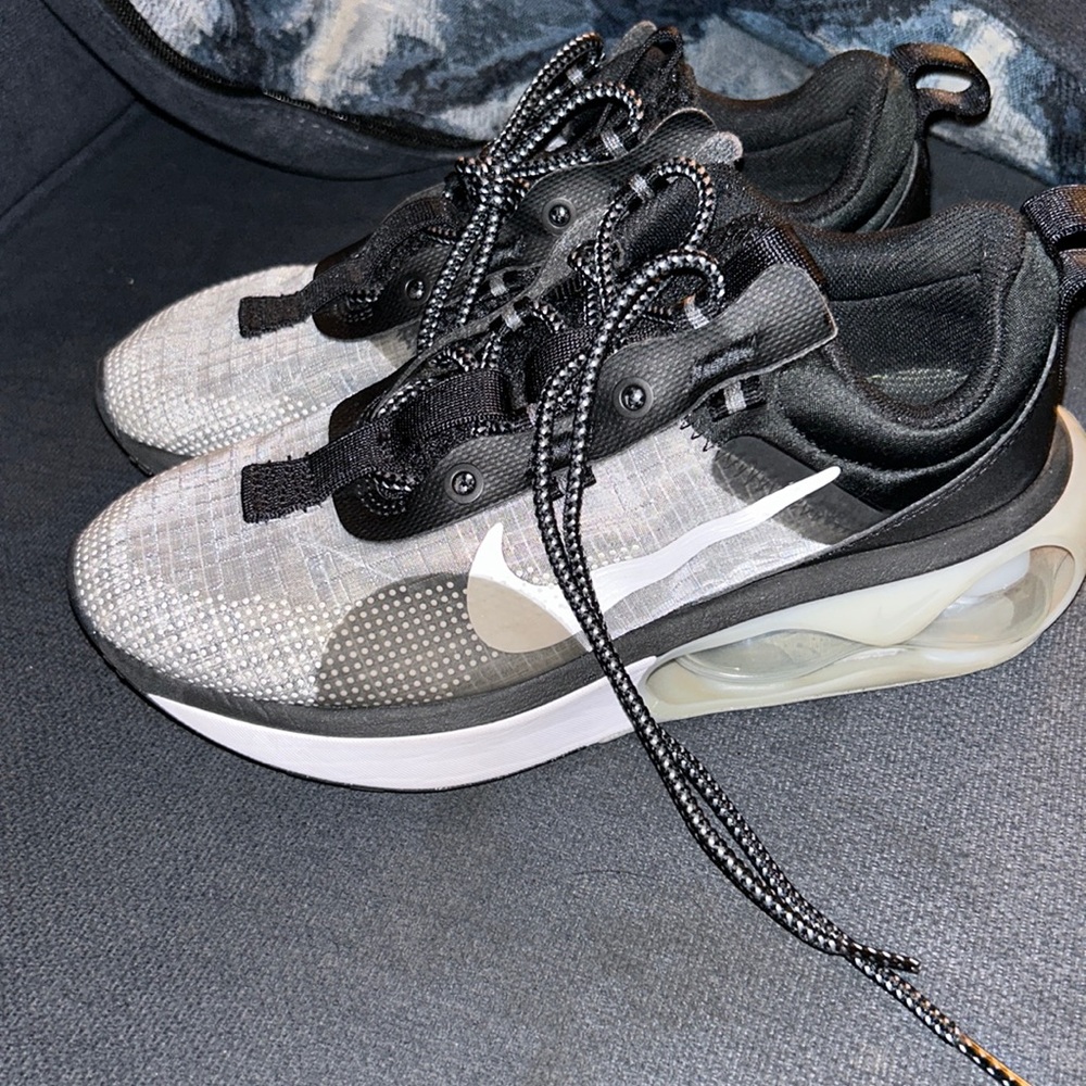 Nike Air Max 2021 "Black/White/Metallic Silver/Smoke Grey" Women's Shoe